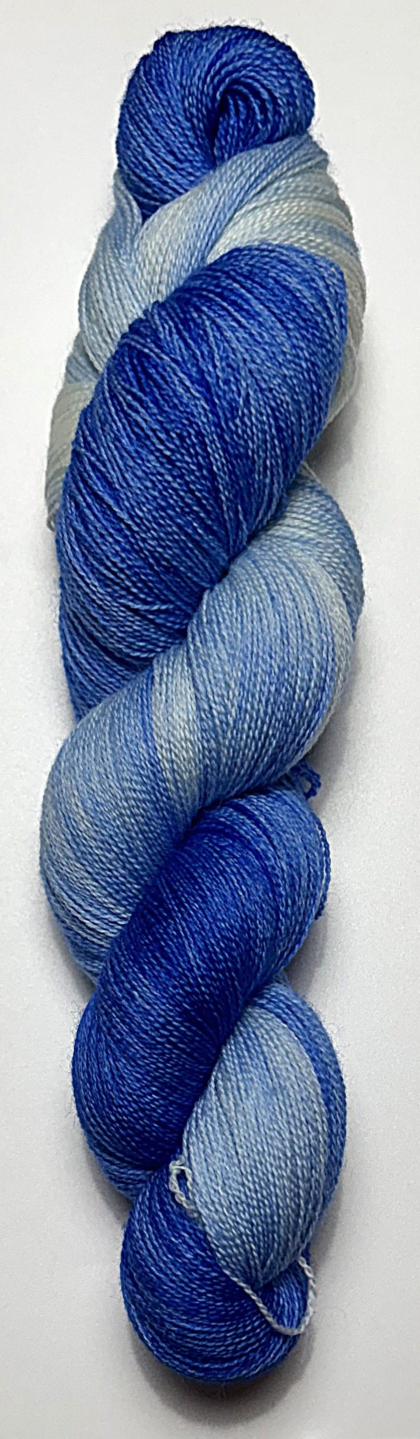 Laine 100% Mérino superwash teinte à la main