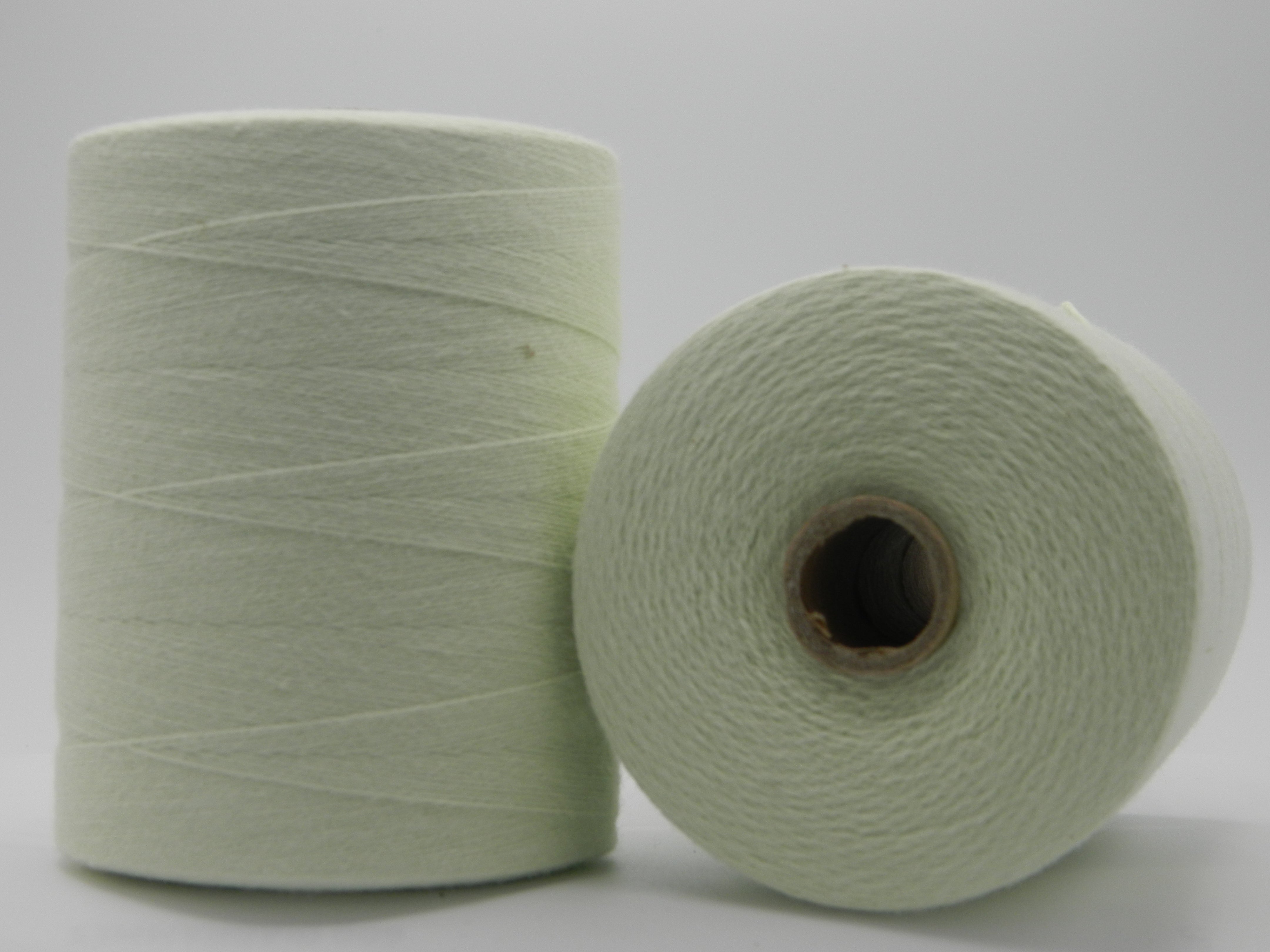 Fil de coton 100% 2/16 pour le tissage et le tricot