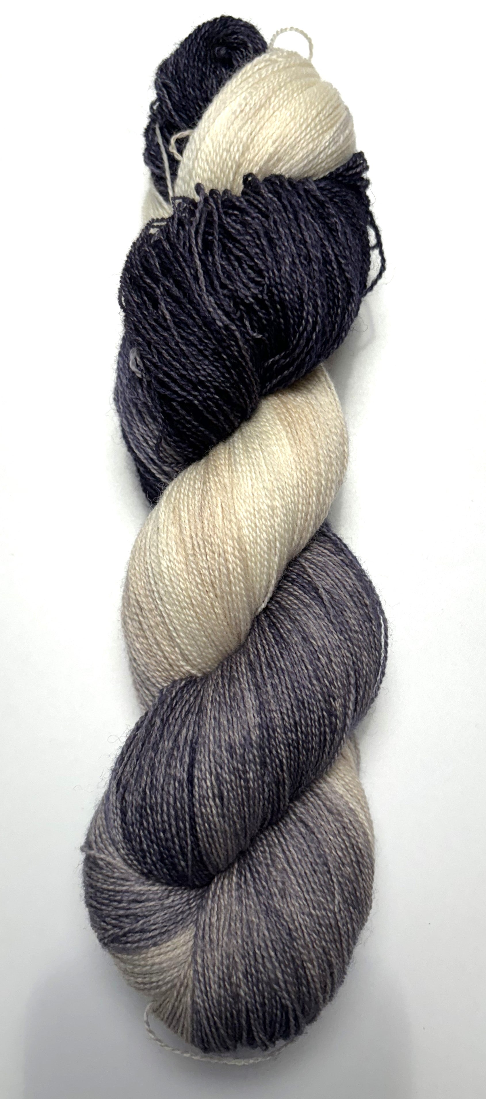 Laine 100% Mérino superwash teinte à la main