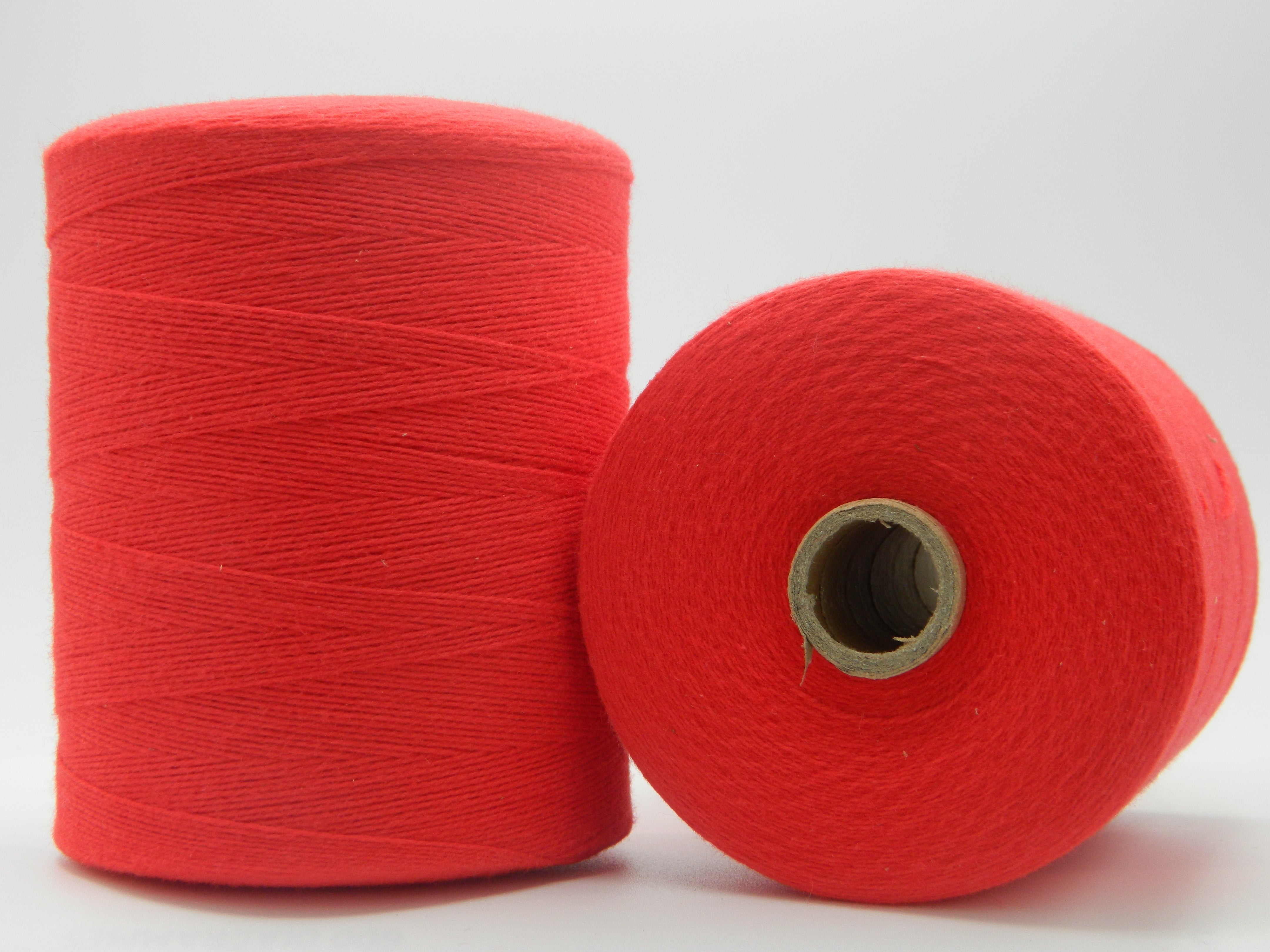Fil de coton 100% 2/16 pour le tissage et le tricot