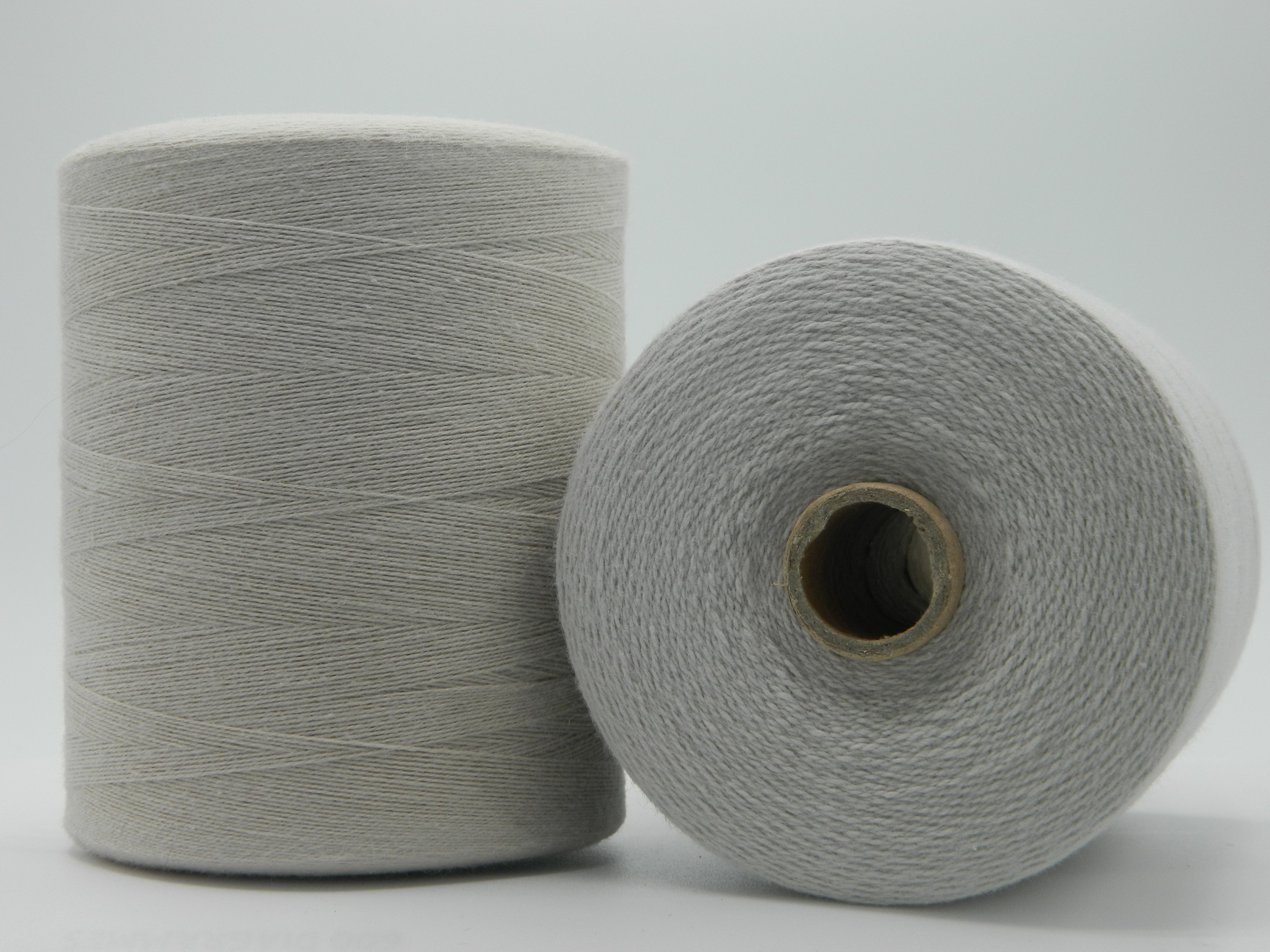 Fil de coton 100% 2/16 pour le tissage et le tricot